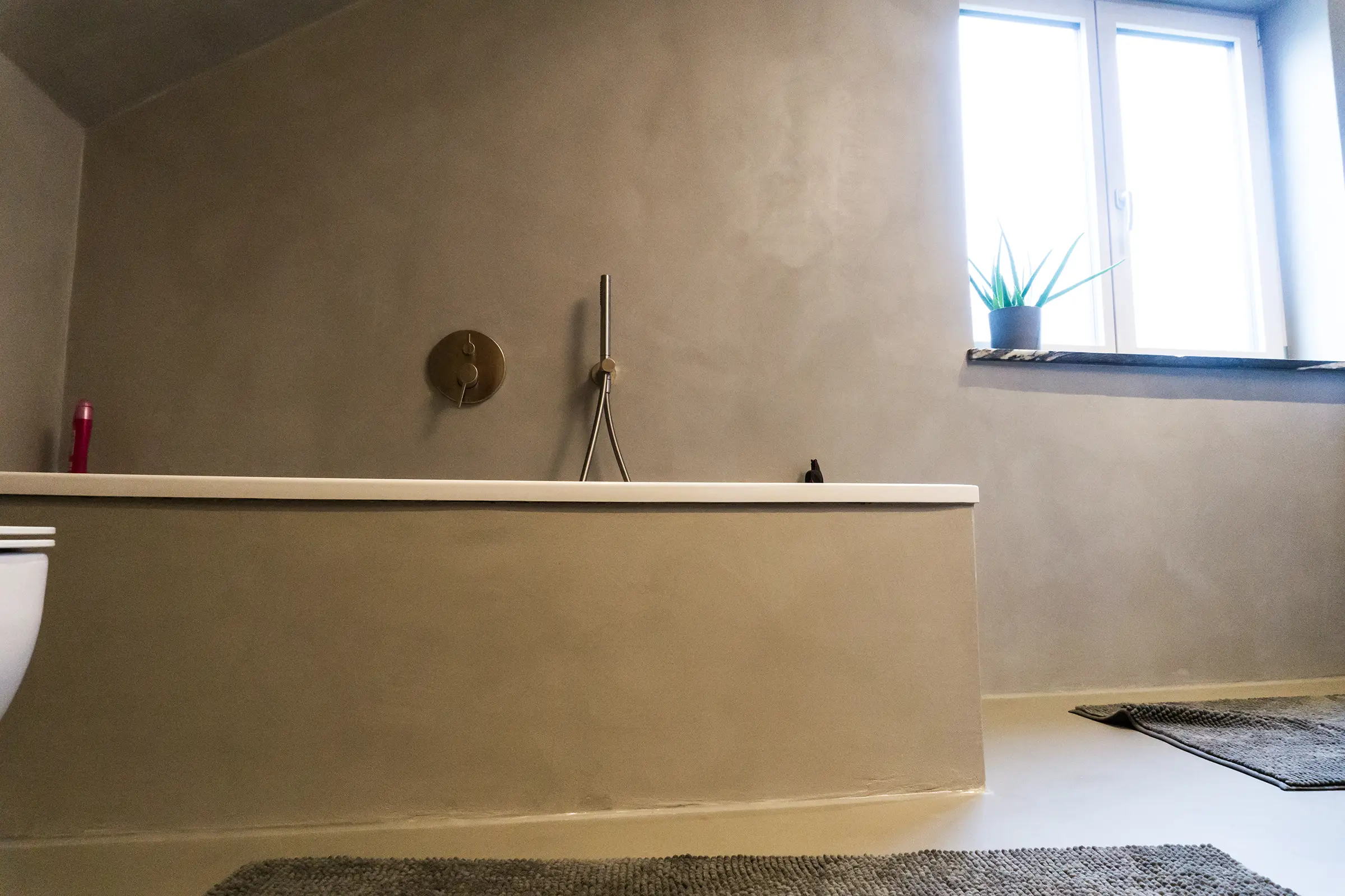 malermeisterbetrieb-steinhoering-tulling-sepp-kost-leistungen-projekte-fugenlose-bäder-28